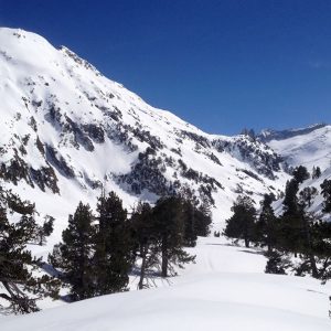Montaña invernal